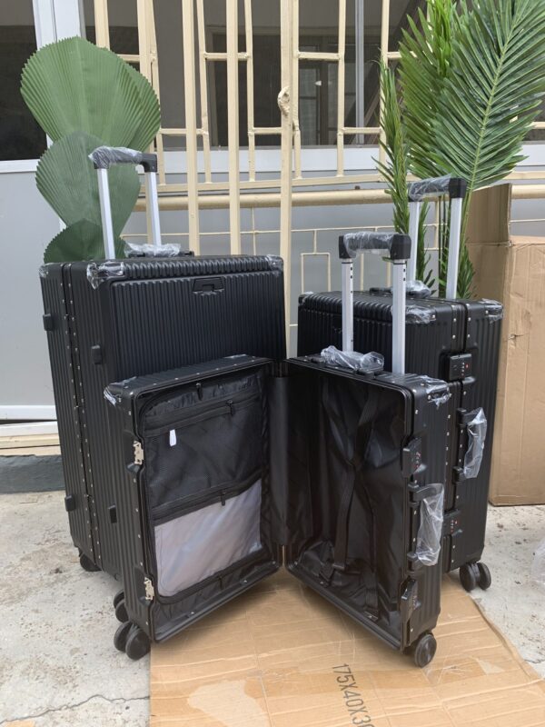 Quality Aluminum 3 Set Travelling Luggage - Image 2