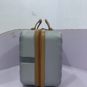 Leader Polo Handbag - Image 3